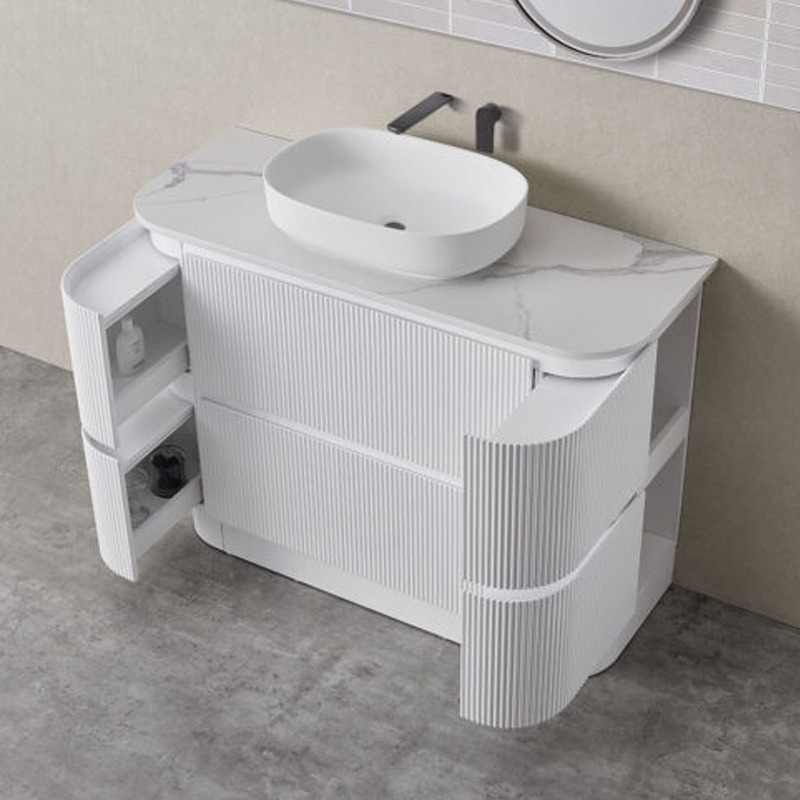 Hudson Collection - Image 3